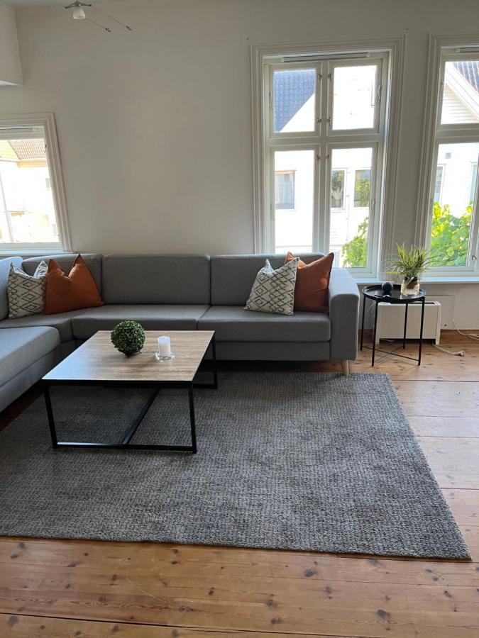 Large & Cozy Stavanger Apt Exterior photo